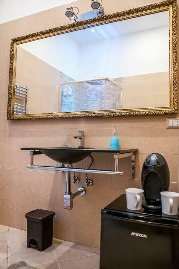 Domus Sanfelice Suite Naples Exterior photo